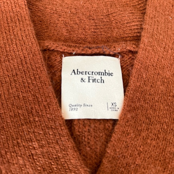 Abercrombie & Fitch Cardigan - Picture 2 of 4